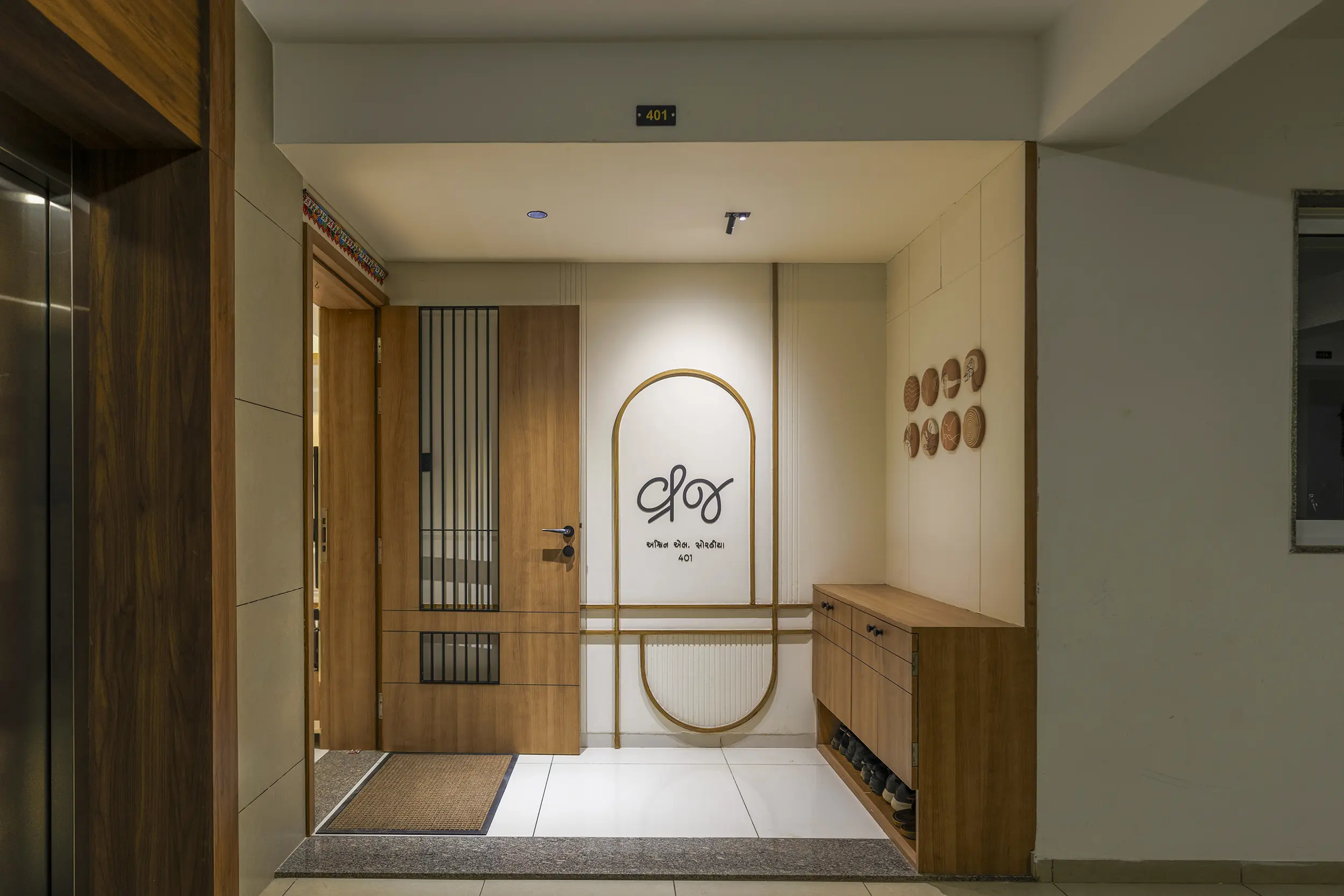 VRAJ – MODERN RESIDENCE 2 Modern Interior Design Rajkot – VRAJ Apartment Foyer