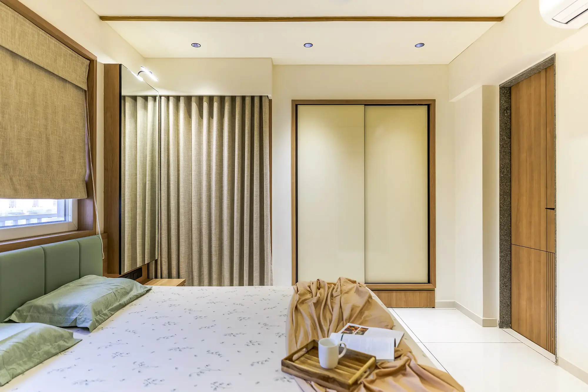 VRAJ – MODERN RESIDENCE 18 Modern Interior Design Rajkot – VRAJ Bedroom with Sliding Wardrobe